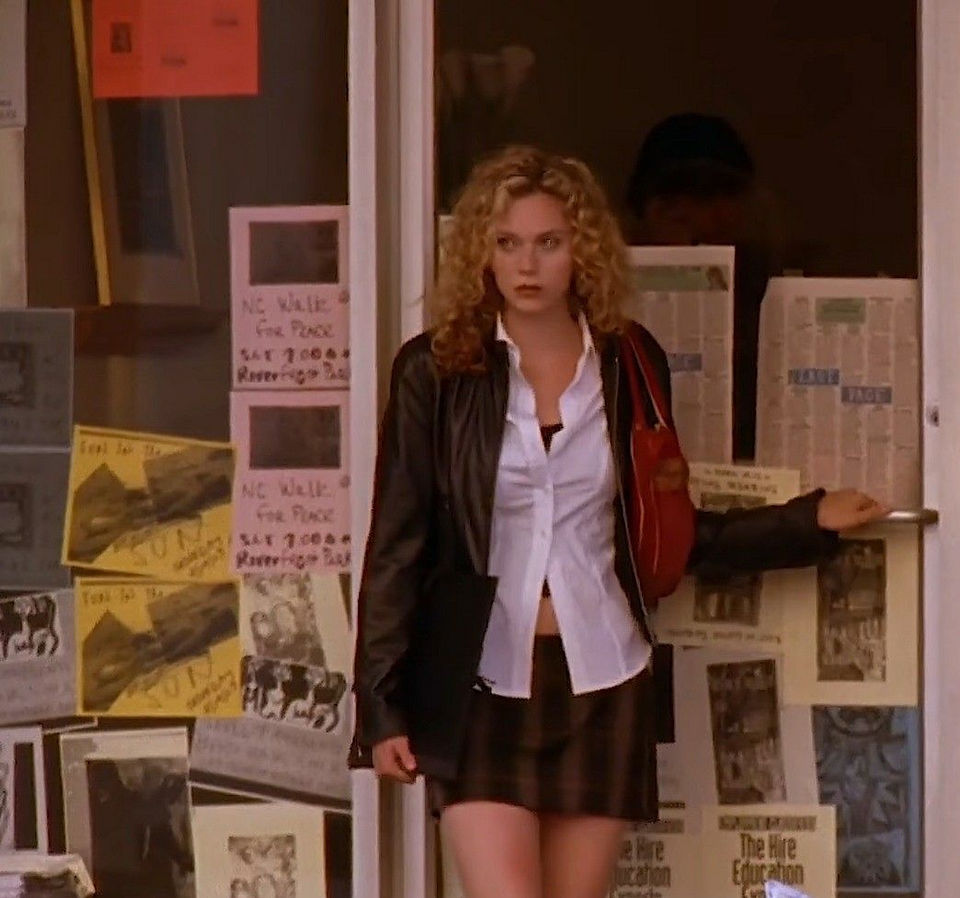 Photo: Peyton Sawyer from One Tree Hill