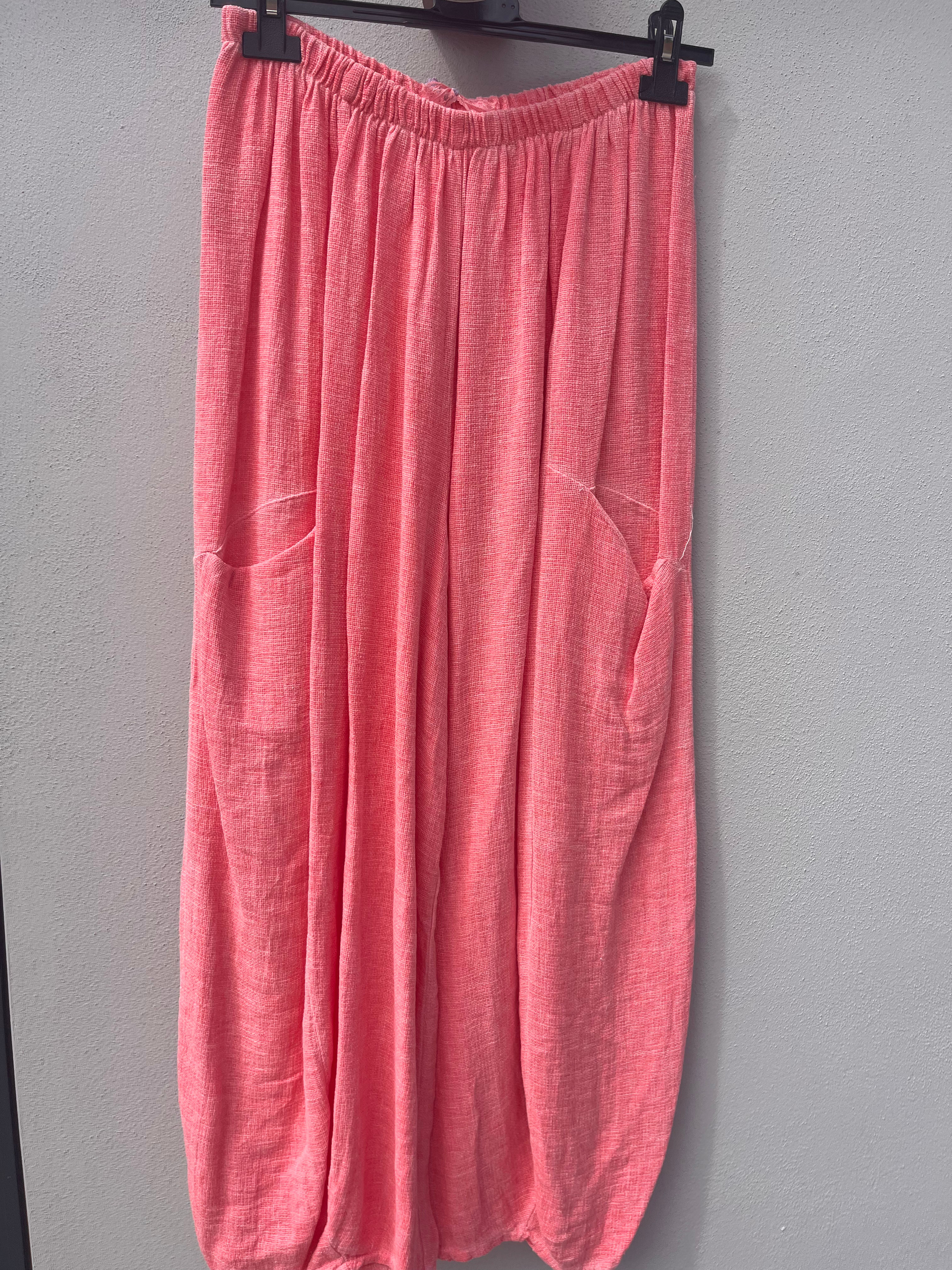 Lola Barrel Leg Linen Trousers in Coral