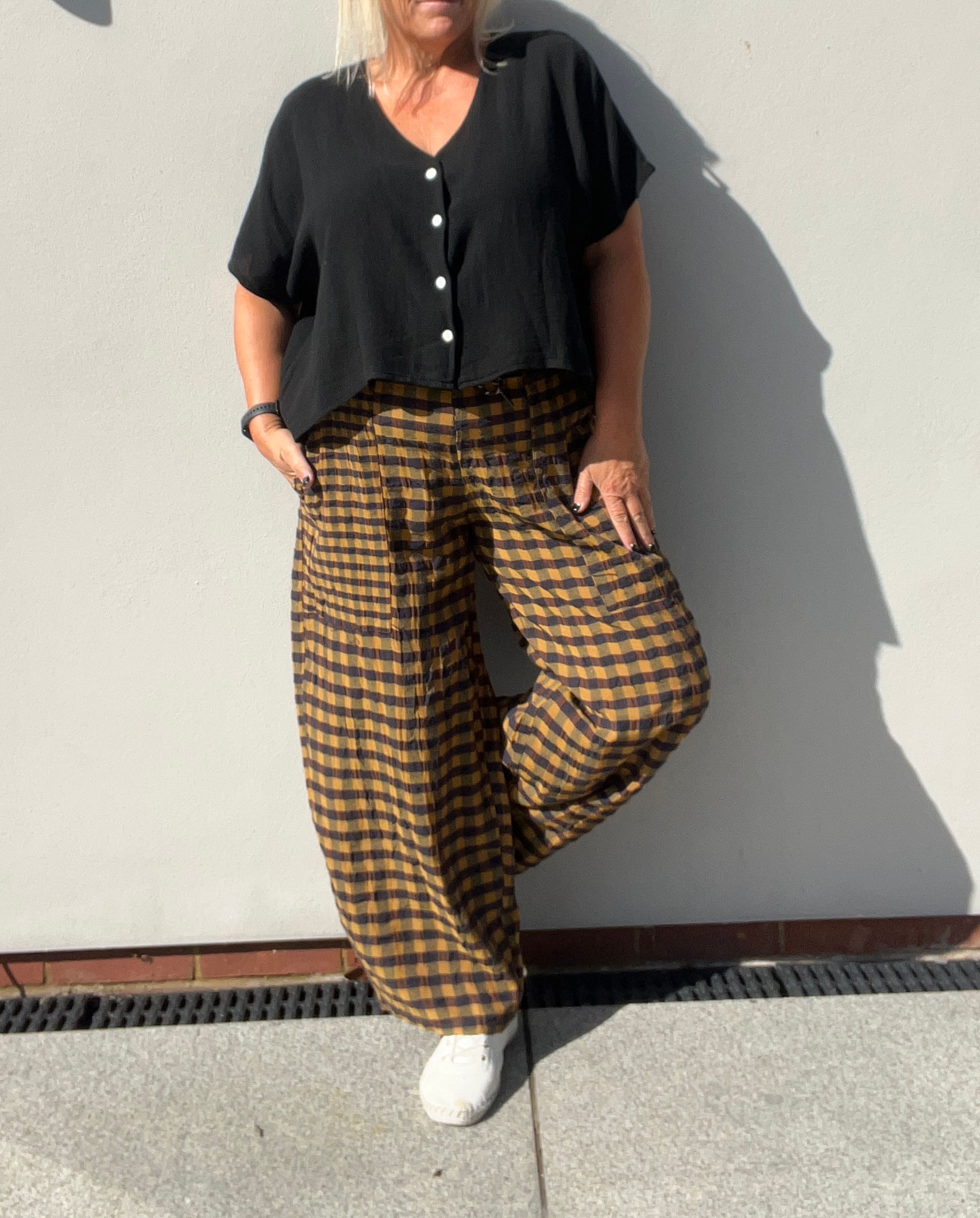 Dilli Dolly Gingham Barrel Leg pant in Mustard Mix