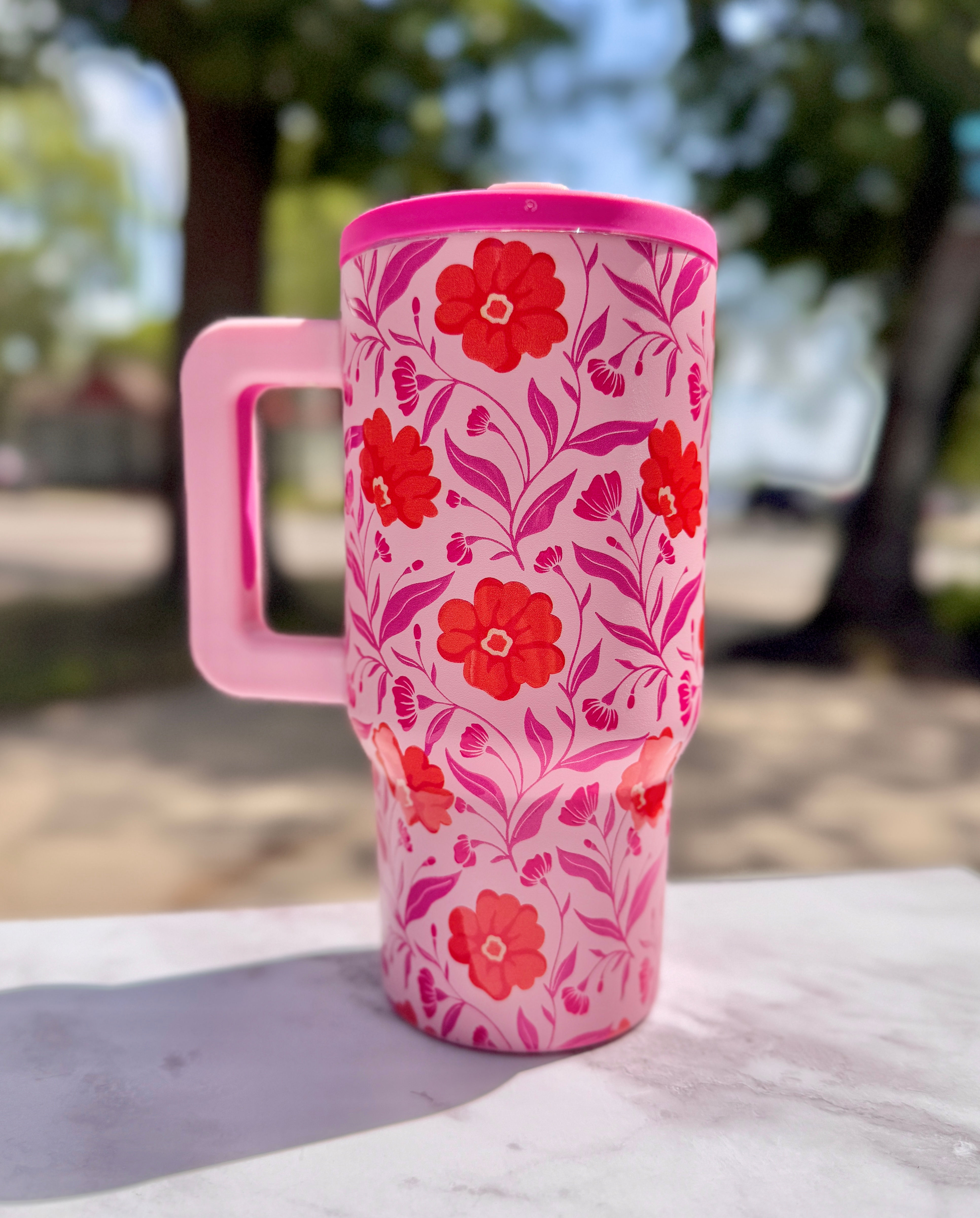 20 oz Lifestyle Flip Straw Tumbler–Poppin' Petals Hot Pink
