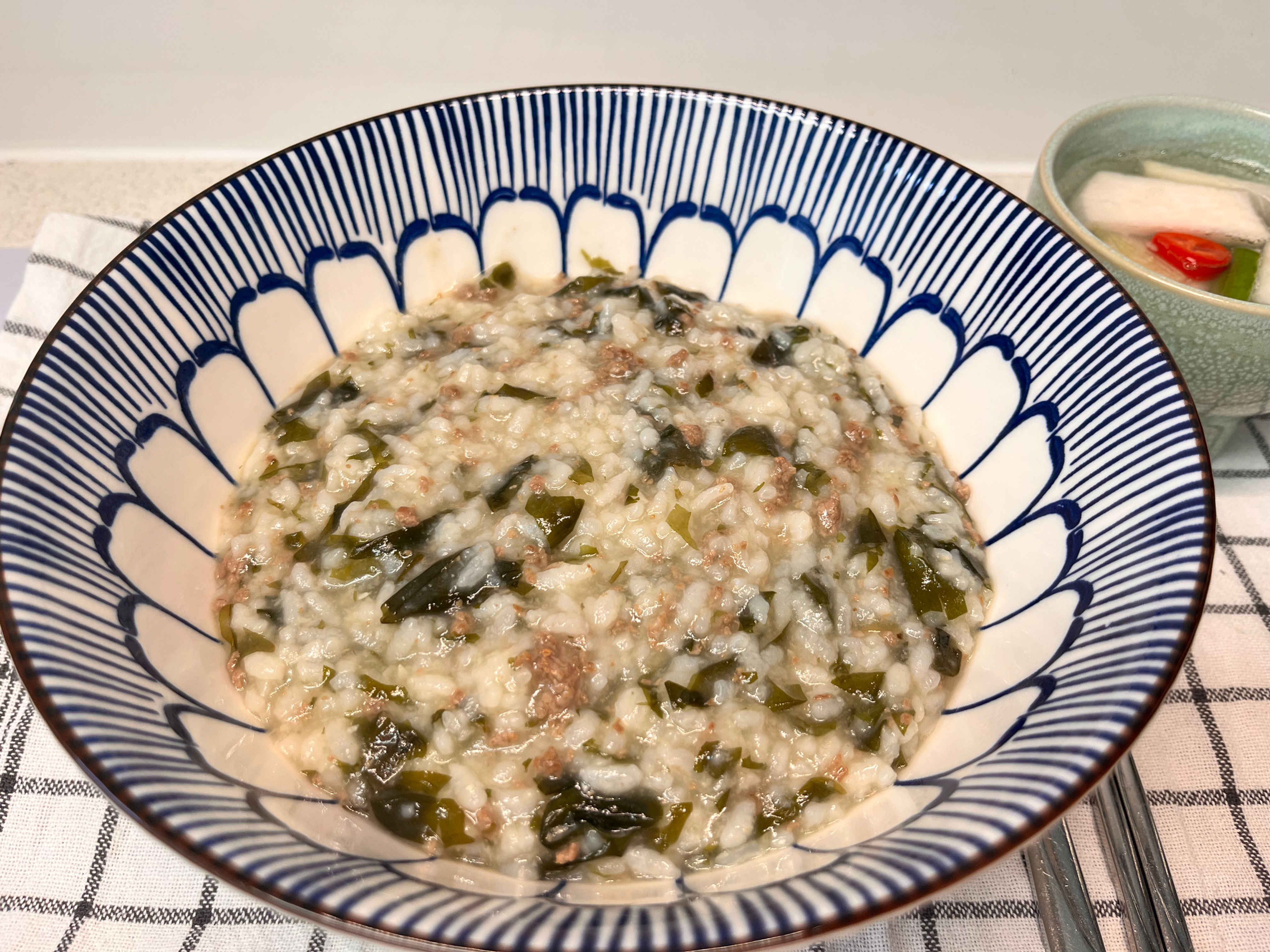 소고기 미역 죽 (Beef & Seaweed Porridge) 400g Frozen