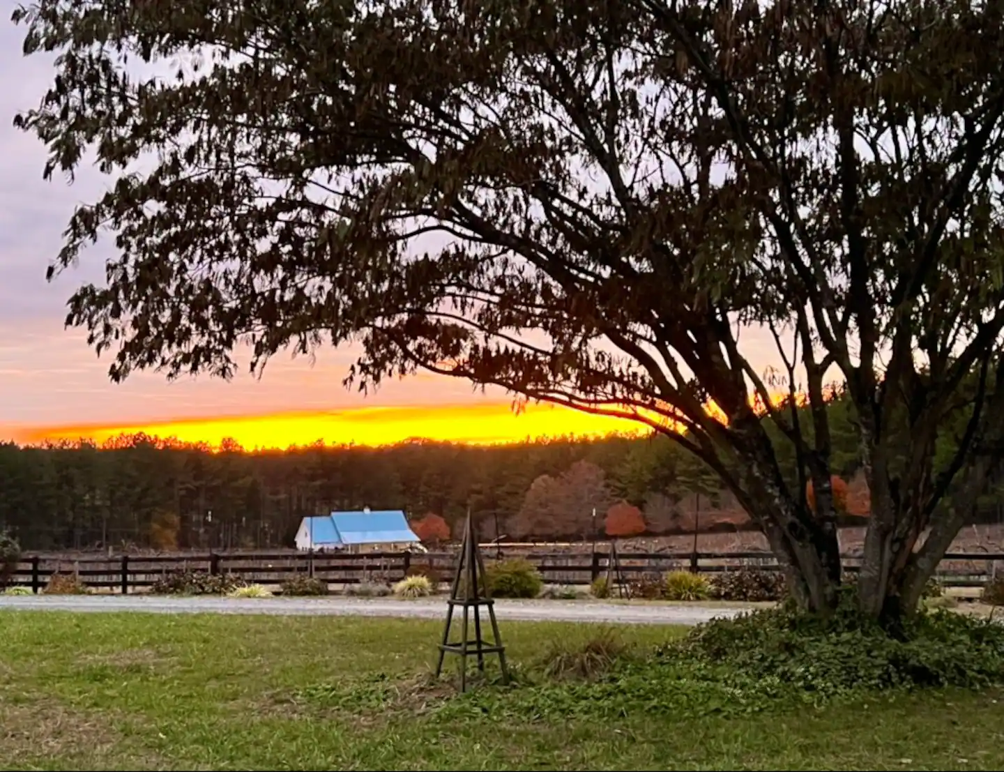 Lodging Hardware Hills Vineyard Scottsville