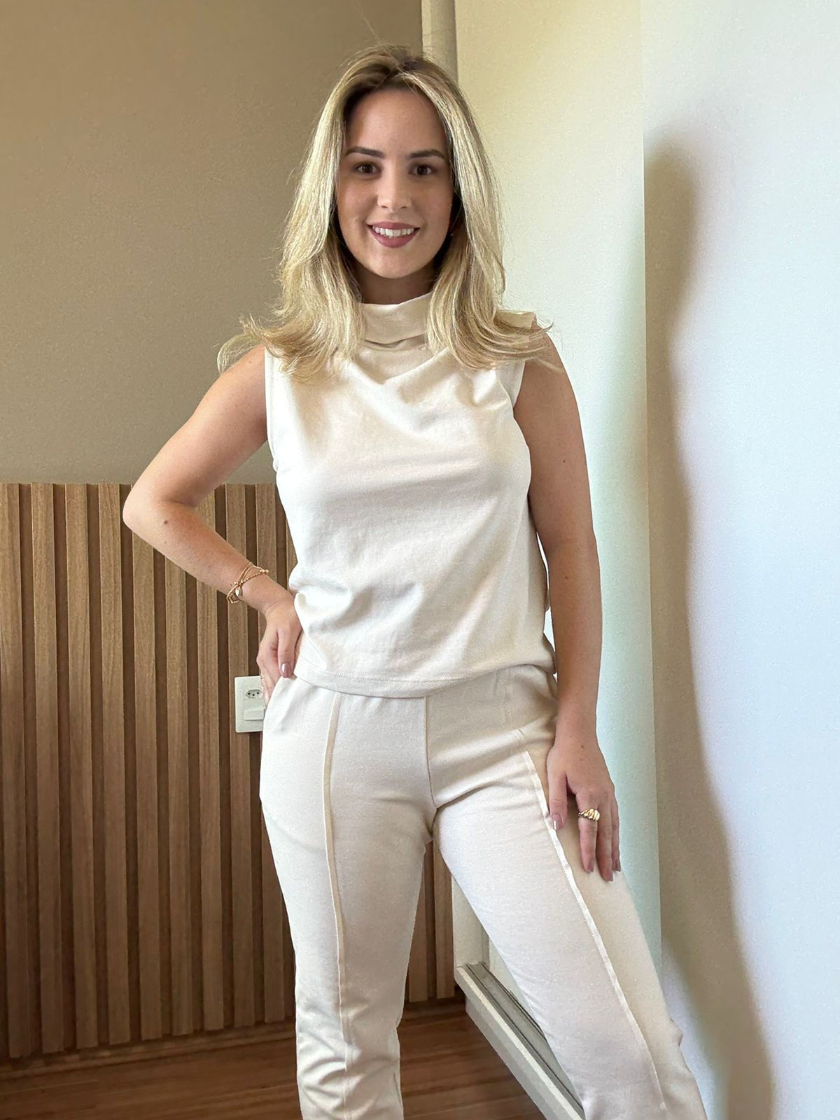 Conjunto com Gola Alta