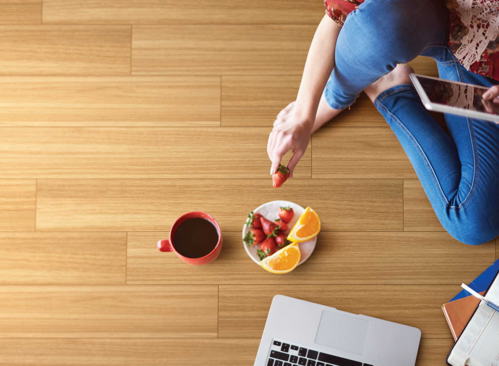 STRIO VERANO WOOD TEAK/196x1200/VITRIFIED/GVT/PGVT/SOMANY