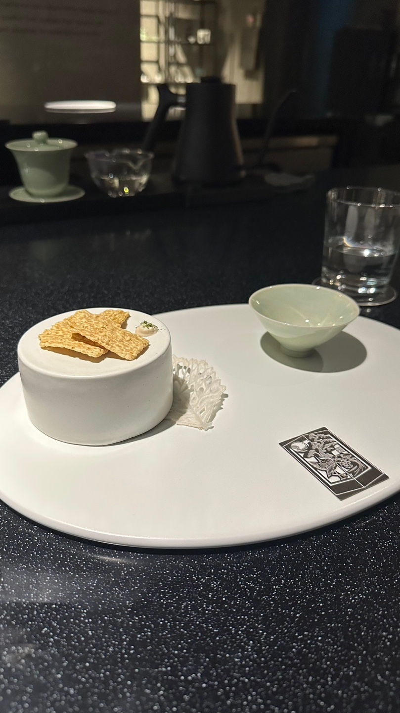 메밀칩과 침향홍차