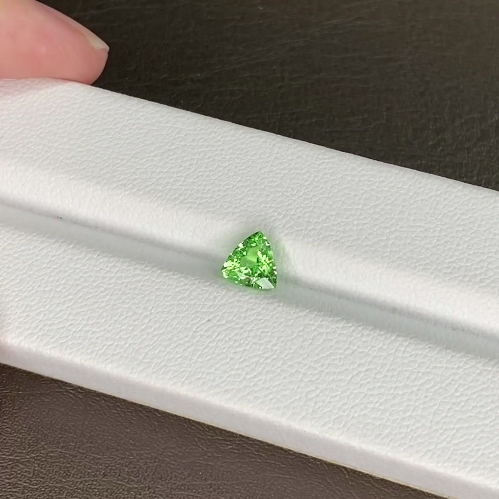 Miniatura: Tsavorite 0.86 Cts.