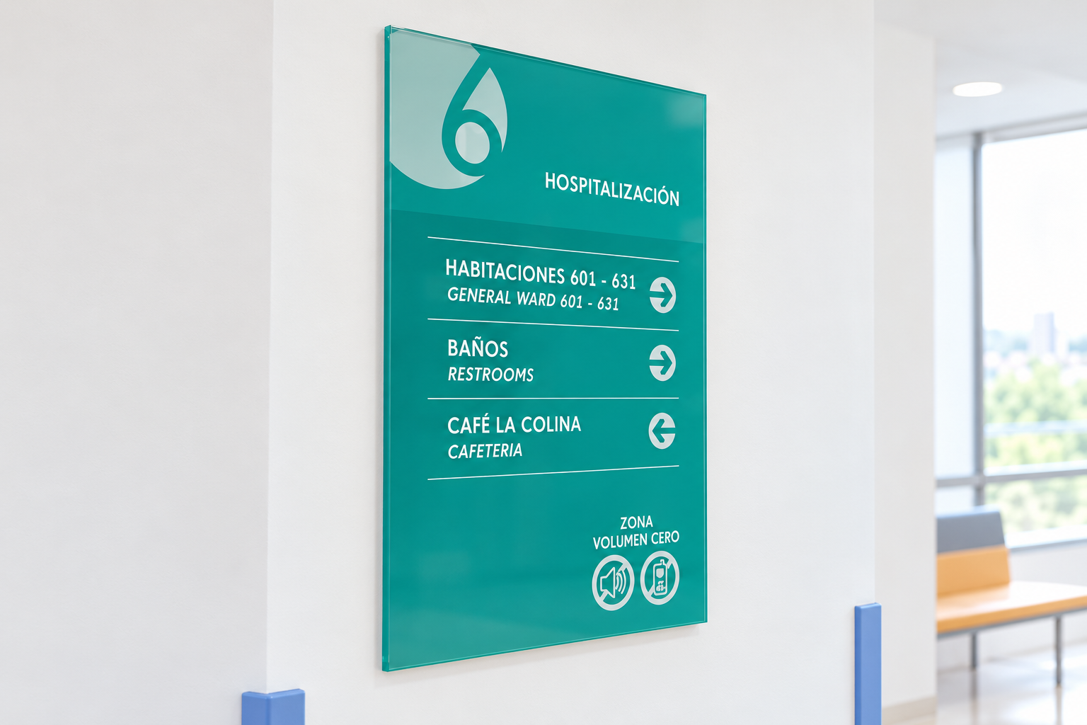 Señal verde con número de piso e información de destinos