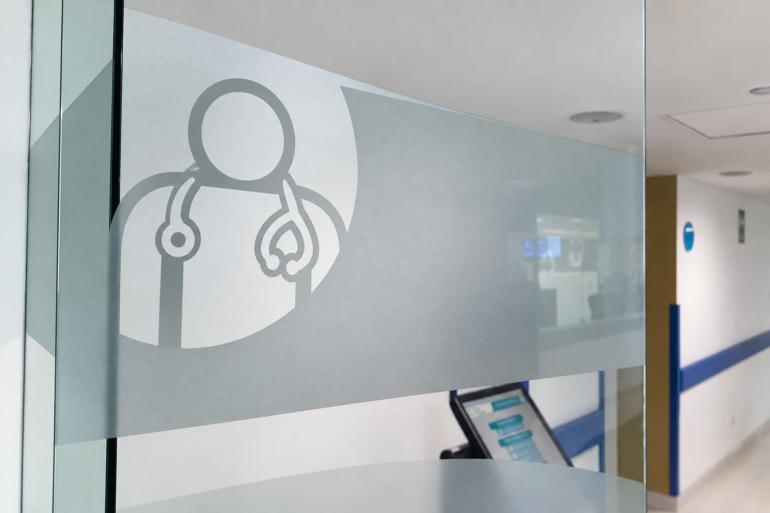 Gráfica en vinilo frosted para vidrio interior
