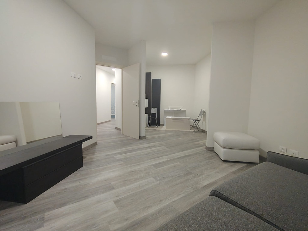 Miniatura: Appartamento nuovo con ampia metratura e comfort moderni
