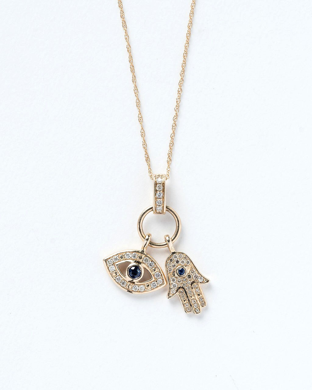 Colgante de oro amarillo y diamantes