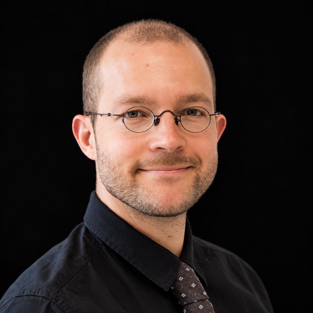 Dr Jan Breitsohl