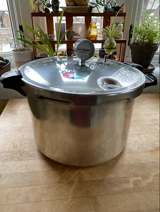 5 Quart pressure cooker