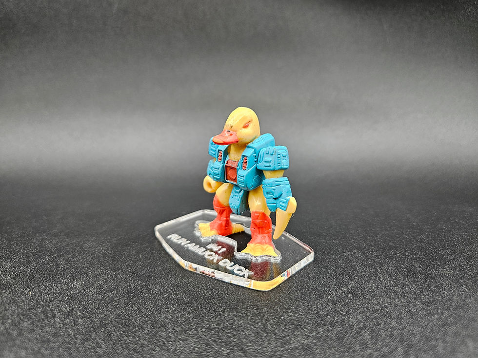 サムネイル： Battle Beasts Run Amuck Duck #41 Acrylic Base *** No Toy Included ***