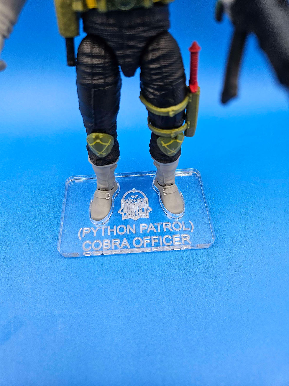 Miniatura: Cobra Officer (Python Patrol) Target Exclusive 