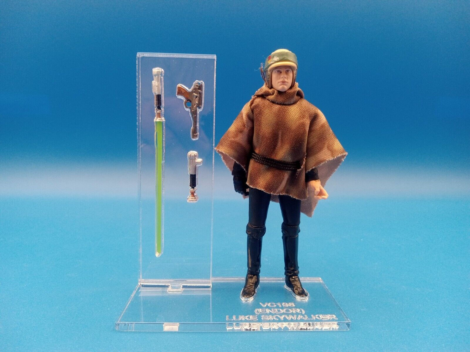 Luke Skywalker (Endor) VC198 Base Set