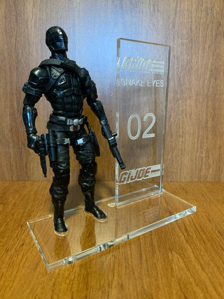 Thumbnail: Snake Eyes 02
