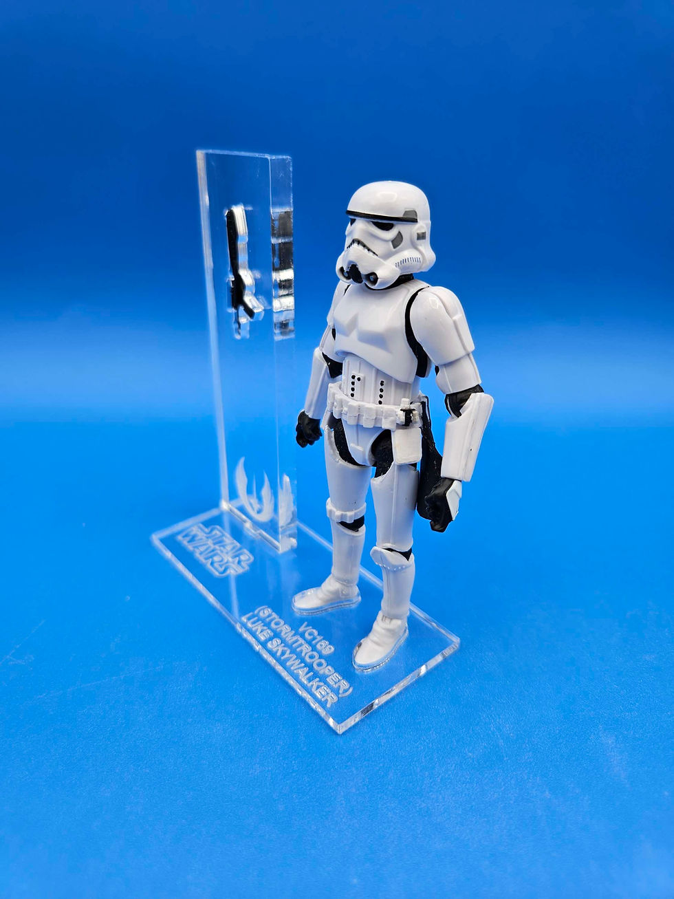 Miniature : Luke Skywalker (Stormtrooper) VC169 Acrylic Base Set--' Backer Base SOLD Sep.
