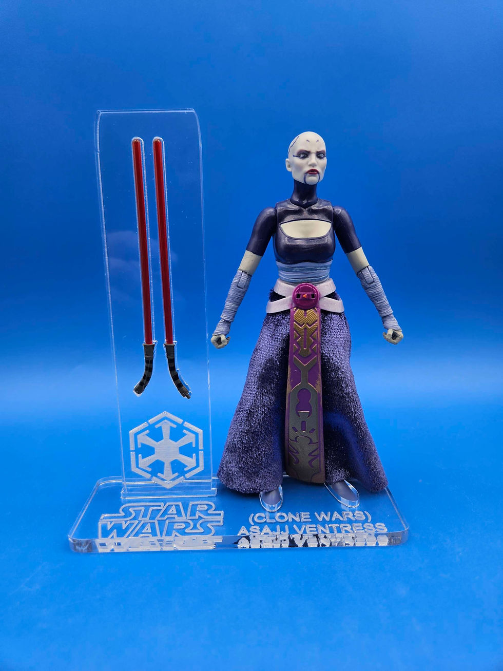 Μικρογραφία: Star Wars Black Series Asajj Ventress (Clone Wars) Acrylic Base Set *NO Toy*