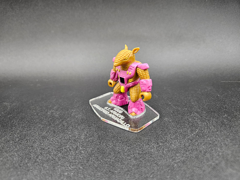 サムネイル： Battle Beasts #30B (LT. Armor) Armored Armadillo Acrylic Base * No Toy Included*