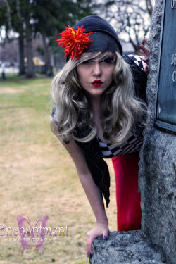 Rebecca ( Halloween session)