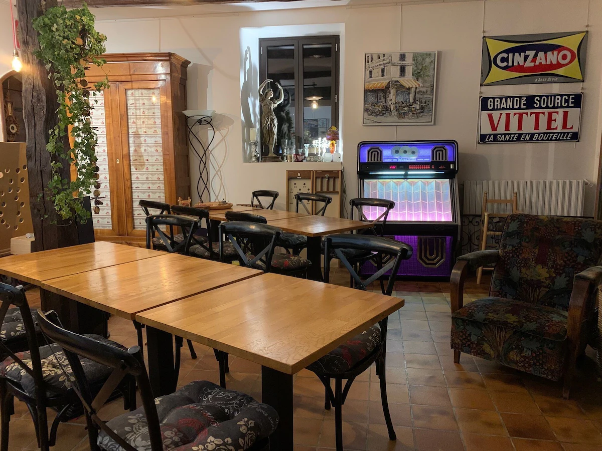 Salle à manger.webp
