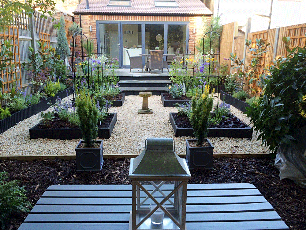Lillian Avenue Garden from end