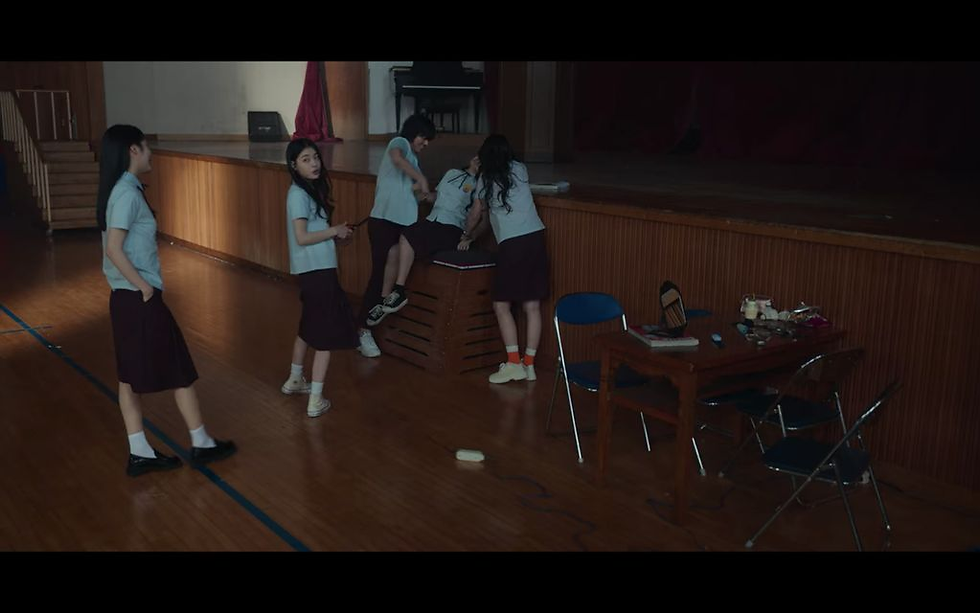 The shocking bullying scene that has got Koreans on edge (Netflix)