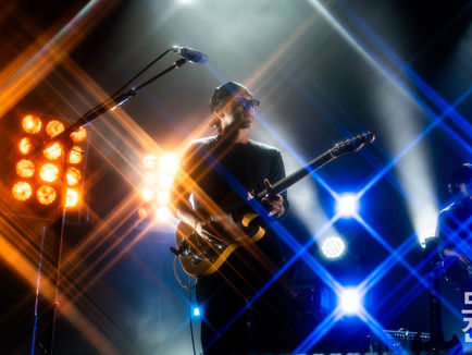 wave to earth 0.03 tour review orlando florida exclusive concert photos