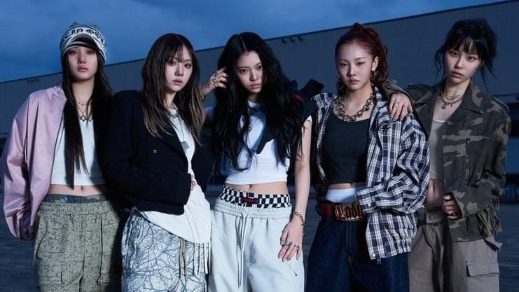 AOMG Just Revealed Their New Girl Group KEYVEATZ—Meet the Members