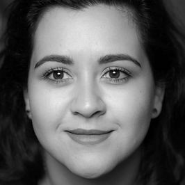 Foto bio__15 Adriana González (1).jpg