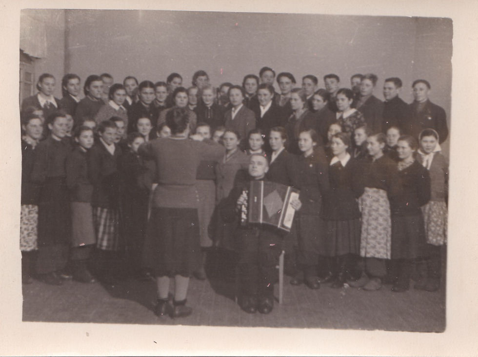 акомпон Гнідко Володимир Іванов.jpg