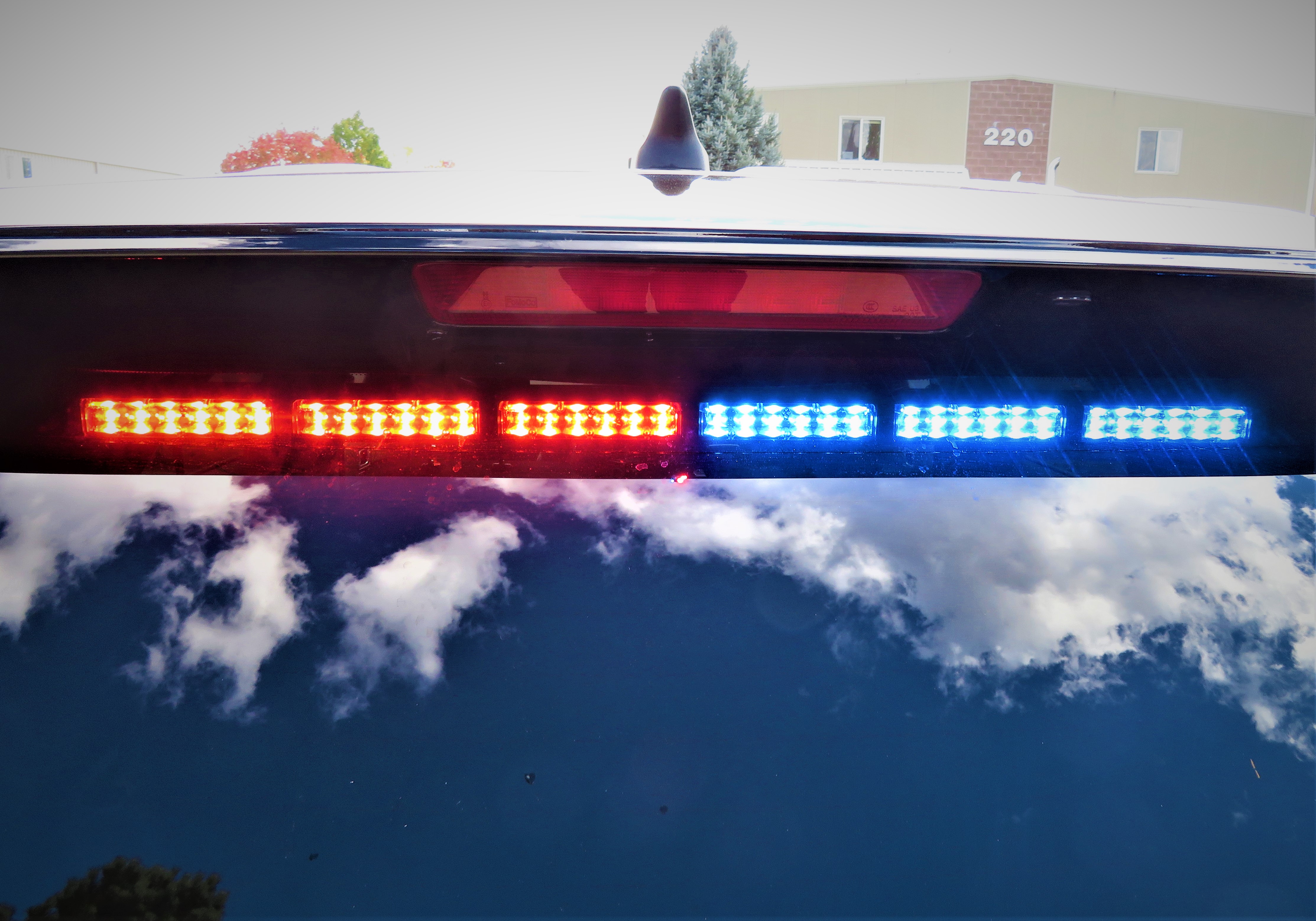Longmont PD FPIU Rear Lightstick
