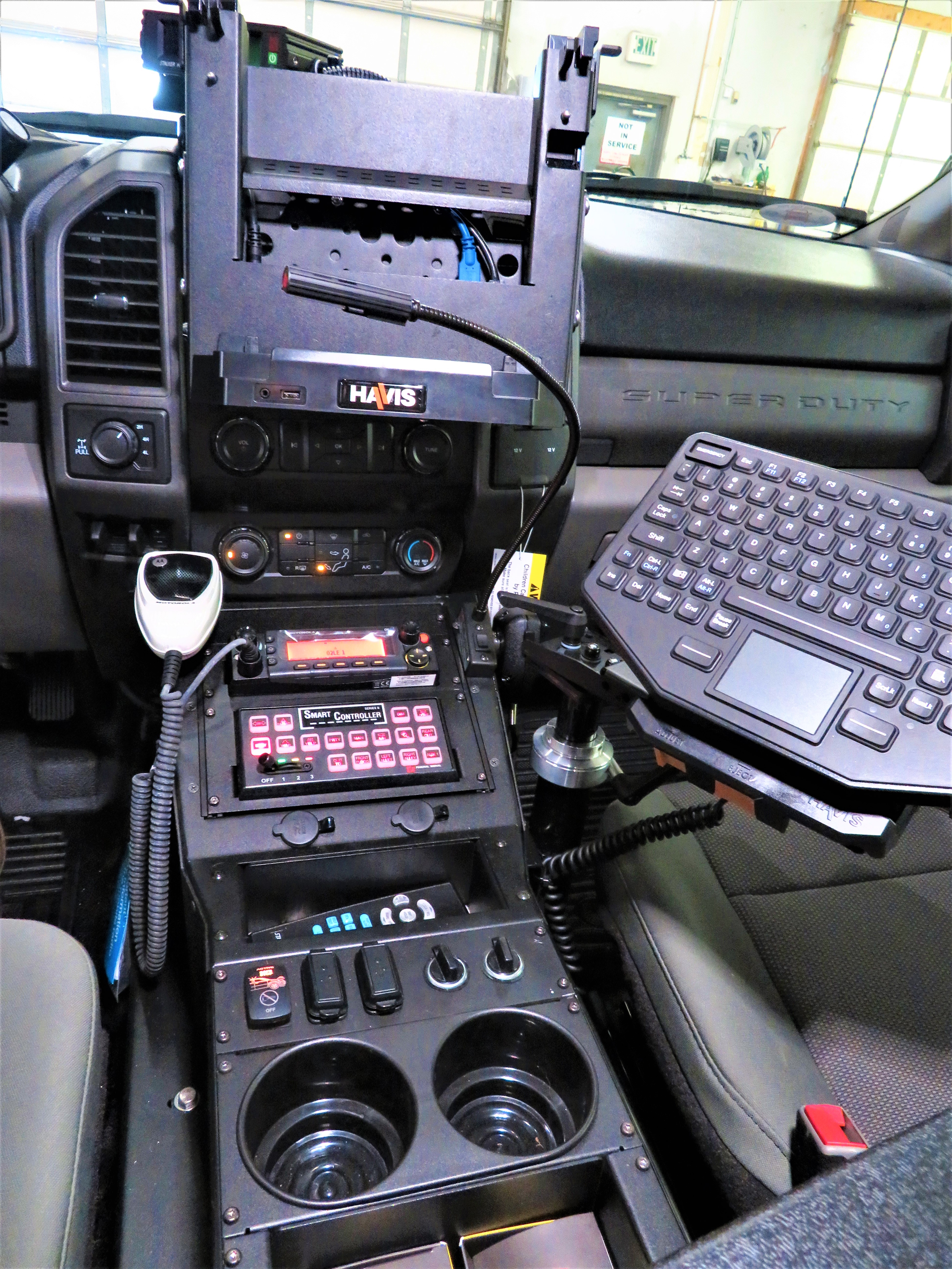 Console in Cheyenne PD Patrol F150