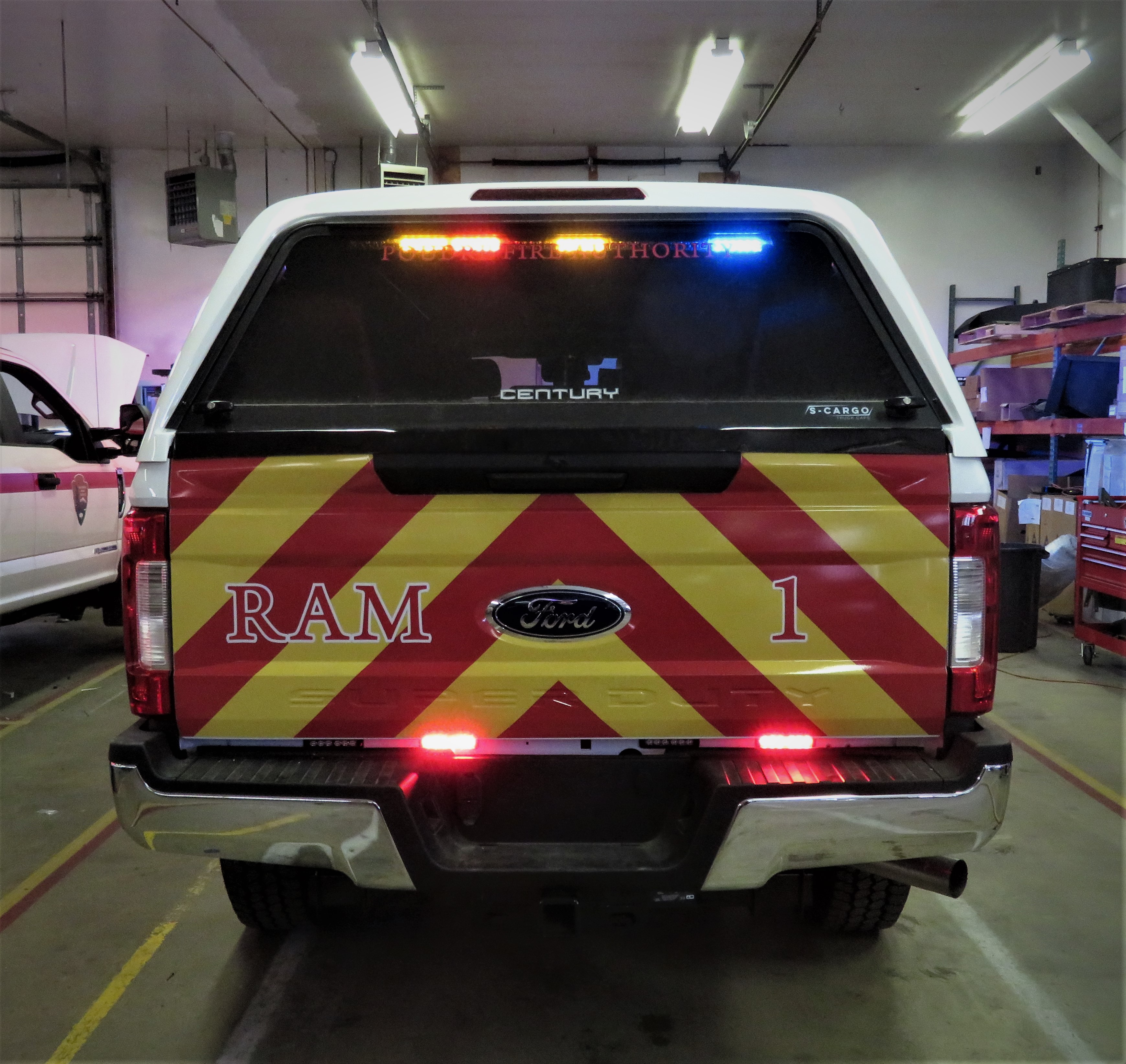 PFA F250 Rear Lightstick