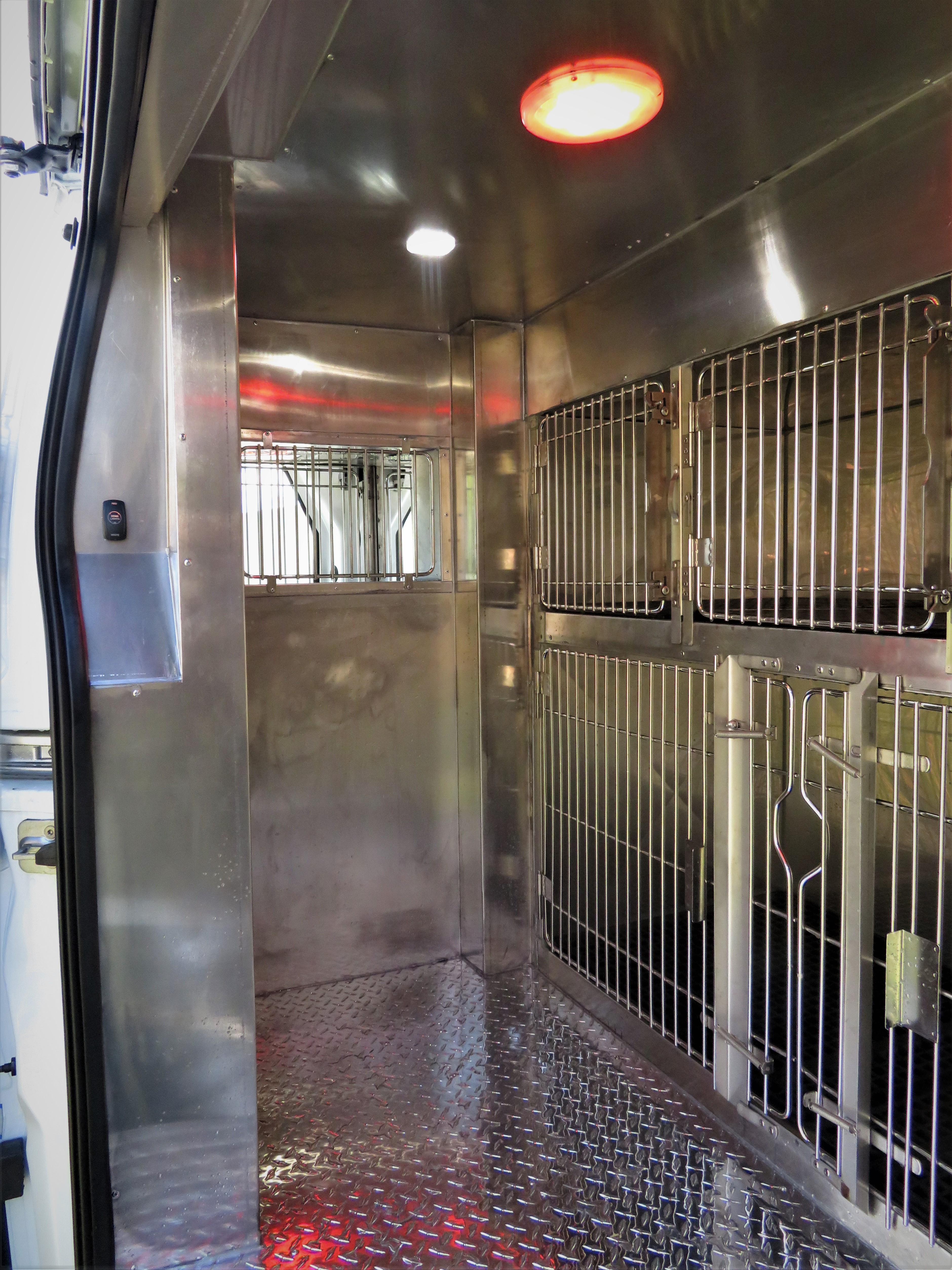Boulder Animal Protection Van Kennel