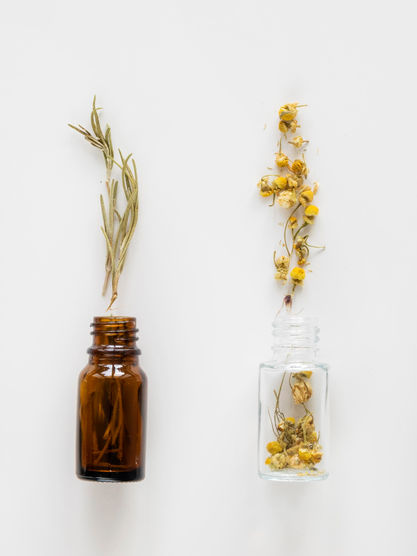 Waterless Diffusion and Scented Fragrance Oils for Controlled Aromatic Spaces