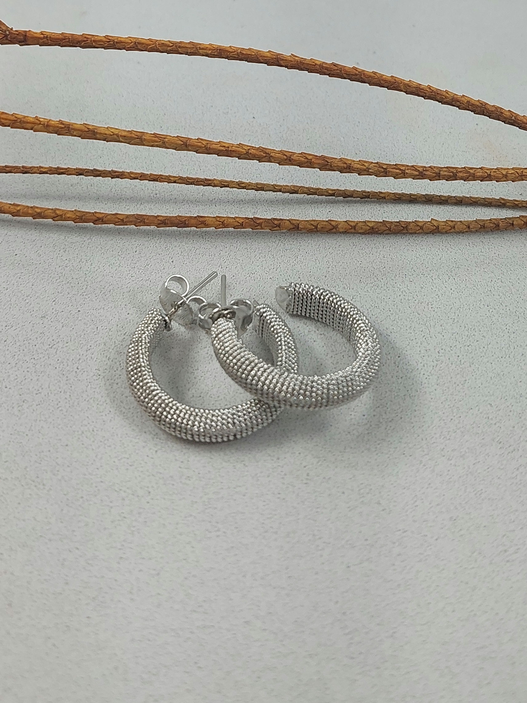 Brinco Argola Fio