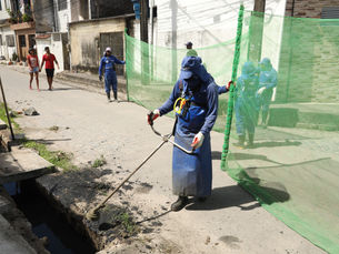 Bairro de Nova Divinéia recebe mutirão de serviços urbanos