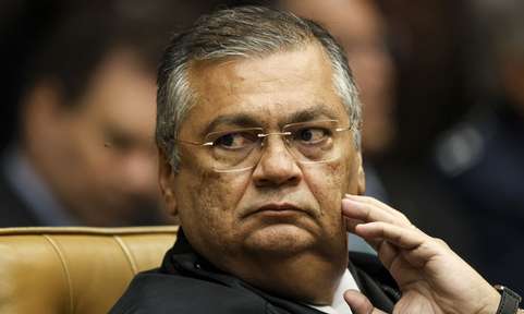 Ministro Flávio acaba com a aposentadoria compulsória como punição a juízes