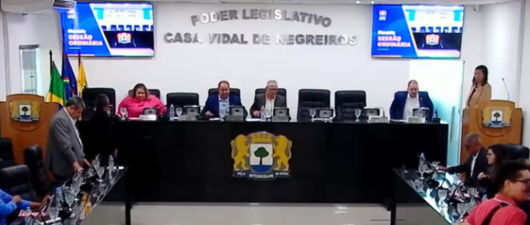 Câmara de Jaboatão aprova requerimentos de infraestrutura e homenagem a líderes de matriz africana