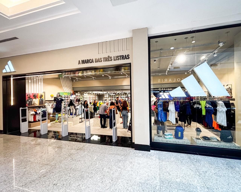 Adidas inaugura nova loja no Shopping Guararapes com conceito global e foco em experiência do cliente