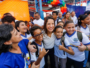 No Recife, governadora Raquel Lyra entrega nova quadra da Escola Rotary Alto do Pascoal e anuncia construção de duas escolas na comunidade