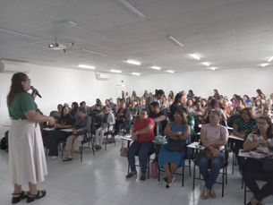 Merendeiras da rede de ensino do Jaboatão participam de capacitação sobre boas práticas de manipulação de alimentos