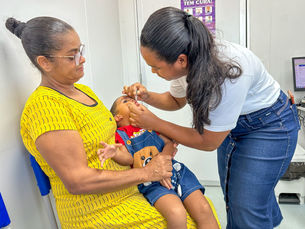 Prefeito Mano Medeiros acompanha o “Dia D” de Vacinação contra a poliomielite