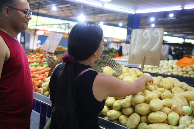 Cesta básica fica 5,36% mais barata em Jaboatão e custo médio cai para R$ 281,70