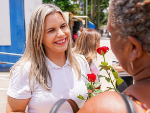 Clarissa Tércio ganha as ruas de Jaboatão e mostra força neste Dia da Mulher
