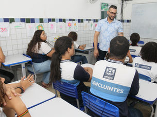 Câmara de Jaboatão analisa projeto da Prefeitura que institui o programa Escola Cidadã