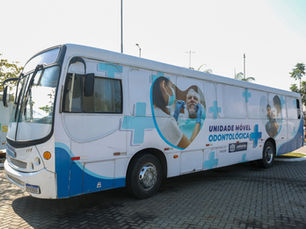 Odontomóvel realiza atendimentos gratuitos nas comunidades em Jaboatão