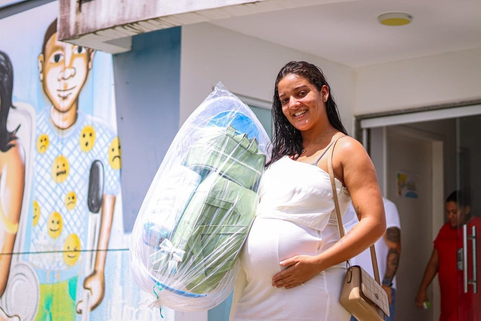 Secretaria de Assistência Social do Cabo realiza entrega de enxovais para gestantes no CRAS Vila Claudete