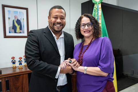 Vinicius Castello articula recursos para Pernambuco durante reuniões em Brasília